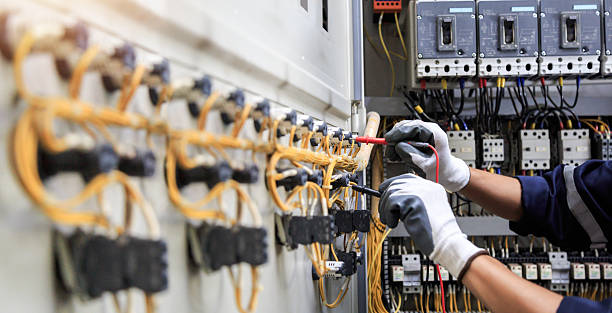 Professional Electrician technician working in Navarre, FL